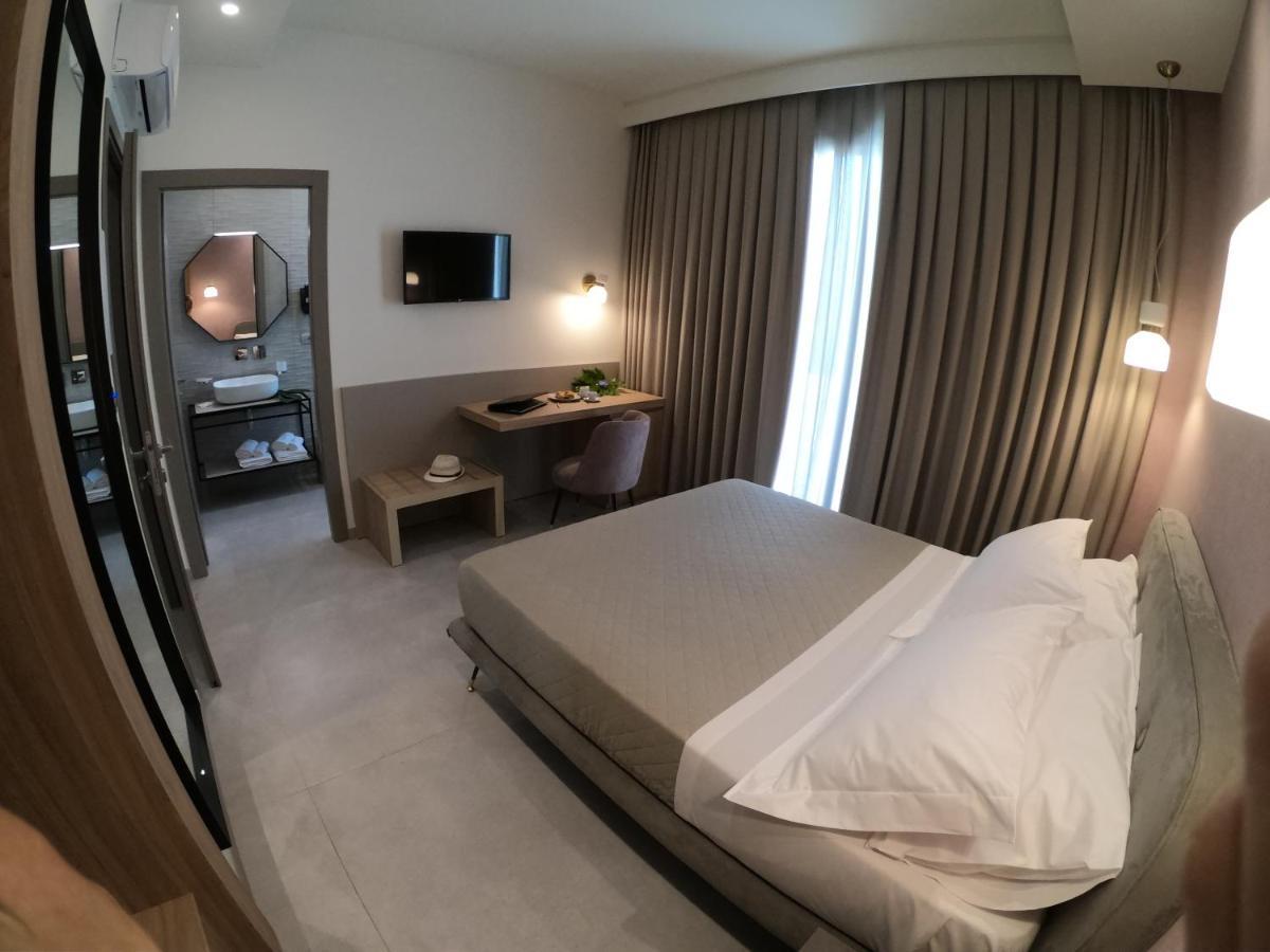 10 Catalani Rooms Porto Cesareo Exteriör bild